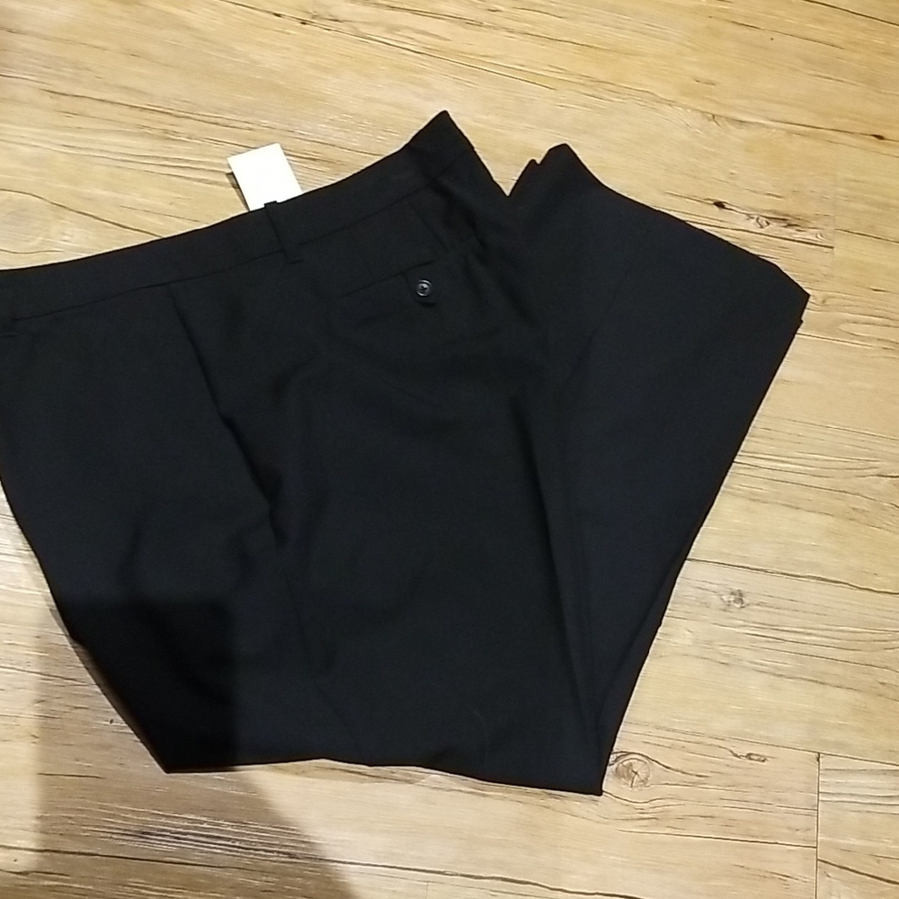 Women's Black Dress Pants NWTS Sz24R